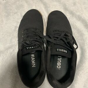 Size 11.5 mens no bull shoes good condition very comfortable shoe/womans 13